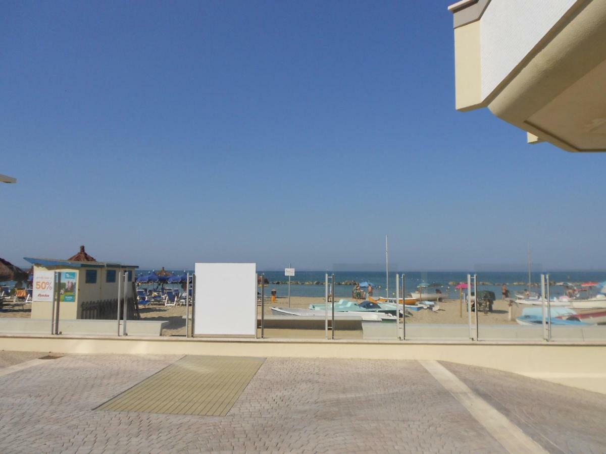 Country House Prima Casa Villa Francavilla Al Mare Exterior photo